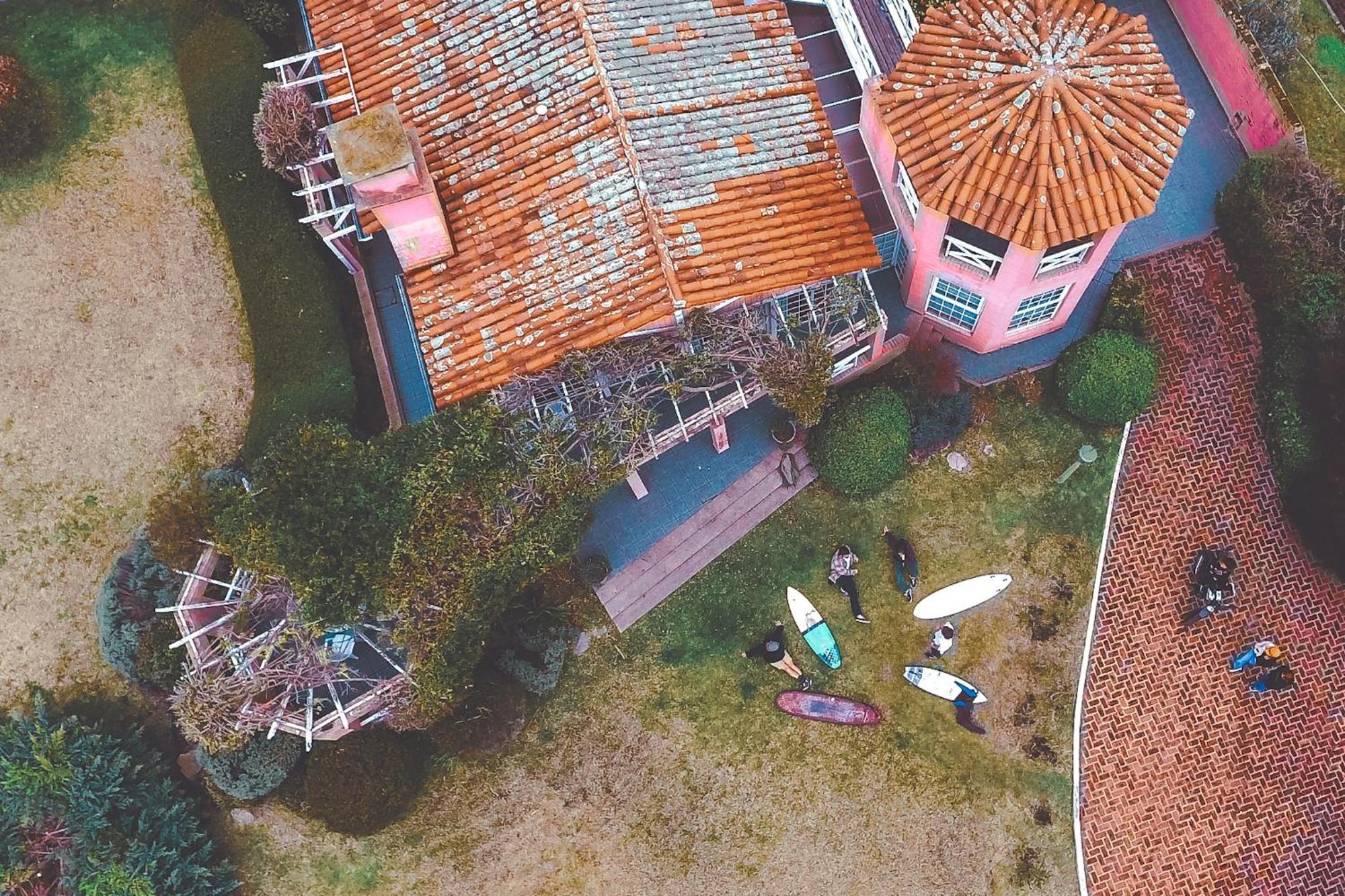 Swell Surf House Hostel Чападмалал Екстериор снимка